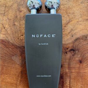 NuFace Gray Facial Toning Device
